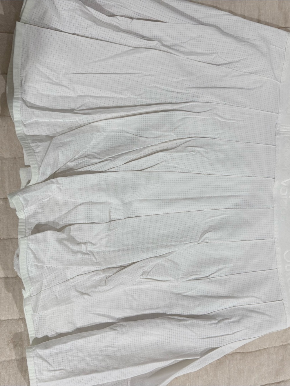Outdoor Voices Women’s White Pleated Skort